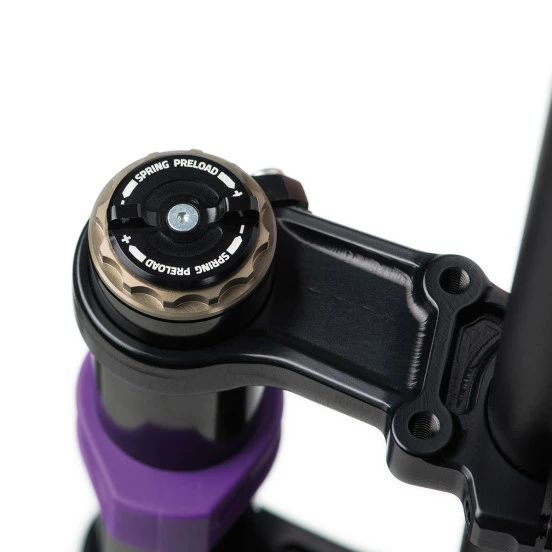 FOFONER7 NERO R - Fourche 27,5" Boost 3 FOFONER7 NERO R - Fourche 27,5" Boost – Image 3